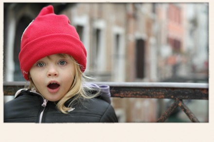 bambina viaggio