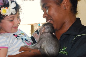 bambina Mauritius2012