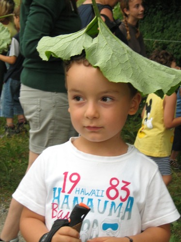 foglia su bambino