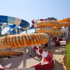 scivoli e giochi d'acqua