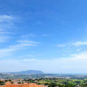 le colline delle Marche viste da recanati