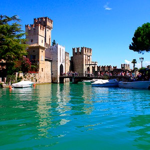 il castello sul lago di Garda