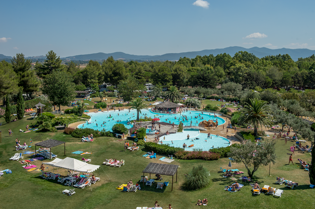 Parco  acquatico piscine bambini