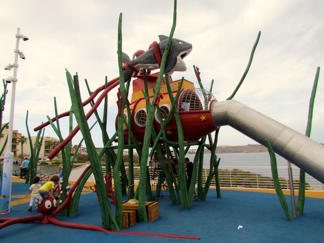parco giochi playground-malta-national-aquarium