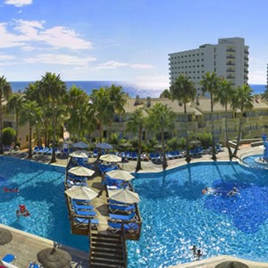 royal-son-bou-family-club-hotel-piscina-bambini